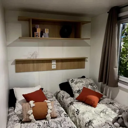 - Ccaibdf Κάμπινγκ Six-Fours-les-Plages