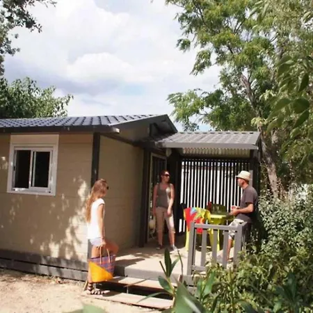 - Ccaibdf Campsite Six-Fours-les-Plages
